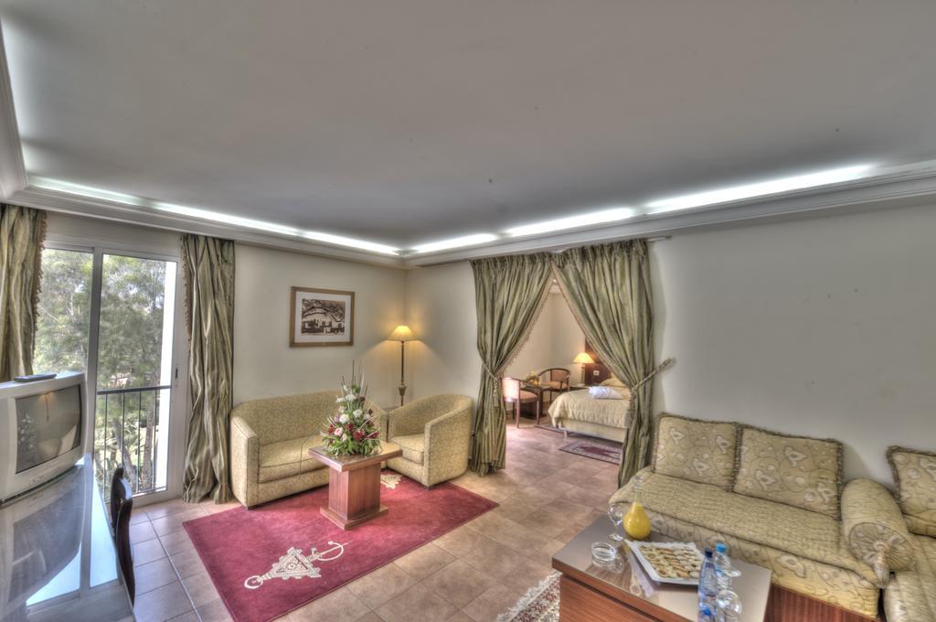 Farah Khouribga Hotel Exterior foto